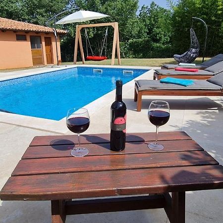 Sunny Garden Villa With Pool Loborika Luaran gambar