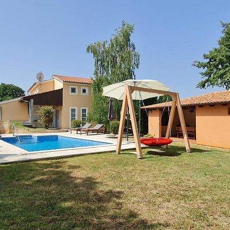 Sunny Garden Villa With Pool Loborika Luaran gambar